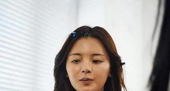 成包公舒淇满脸斑张予曦成无眉大侠开元棋牌明星卸妆大变样杨超越黑(图19)