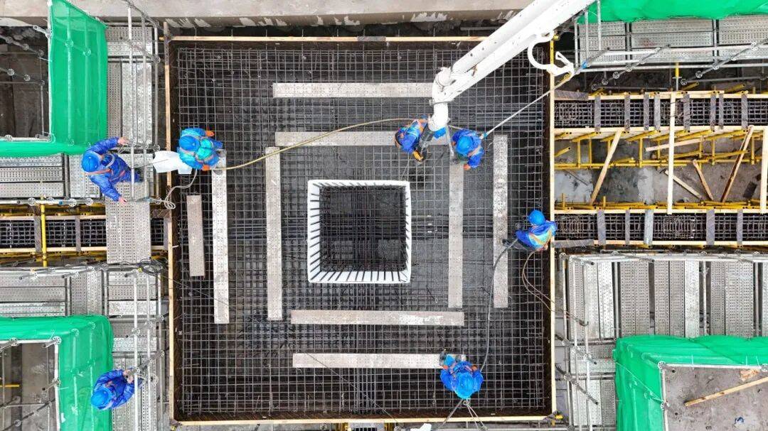 四中全会精神在基层② |双驱焕新 之江潮涌绿电兴(图2) 四中全会精神在基层② |双驱焕新 之江潮涌绿电兴(图2)